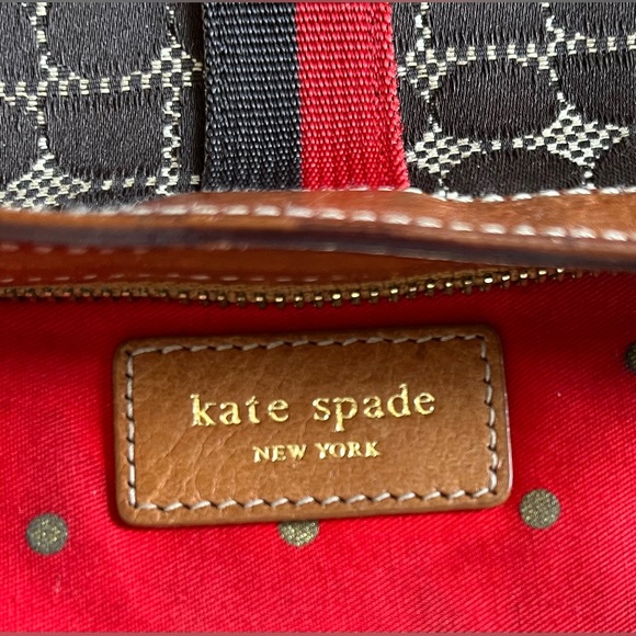 Kate Spade Chrissy Noel Wristlet Chocolate - Picture 15 of 16